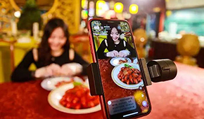 餐飲巨頭上線、預制菜熱銷，昔日頂流小龍蝦回歸？