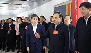 十三省（區(qū)）政協“扛穩(wěn)糧食安全責任”考察組蒞臨新鄉(xiāng)千味央廚調研